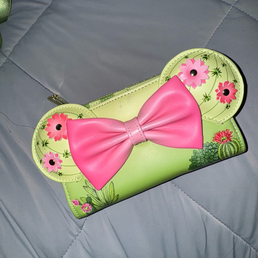 Sold - Picture 6 of 8